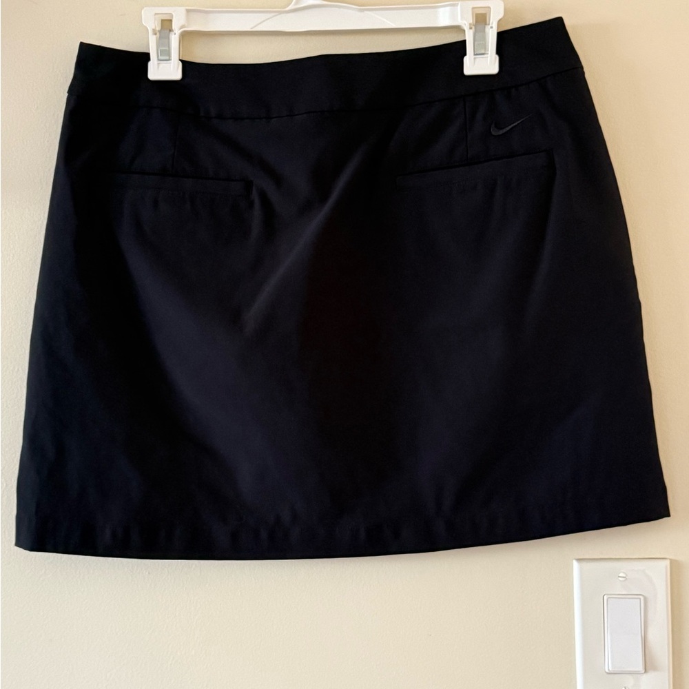 {Nike}-Size10-Women's Black Dri-Fit NikeGolf Skirt - Picture 2 of 5